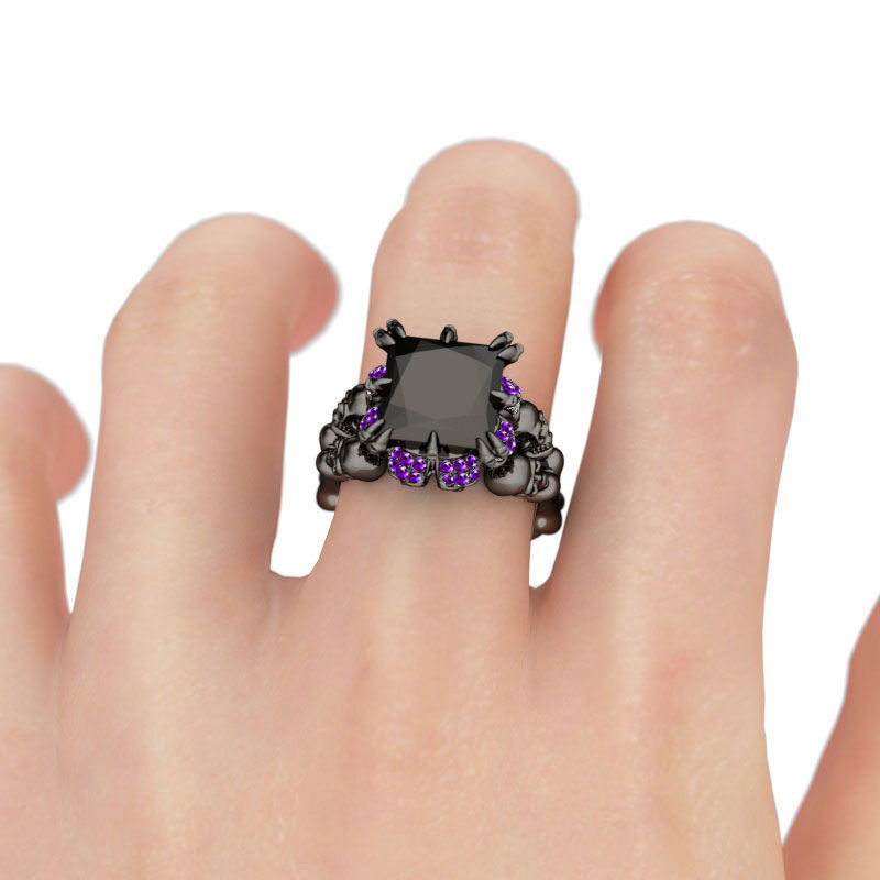 Jeulia Black Princess Cut Sterling Silver Four Skull Ring