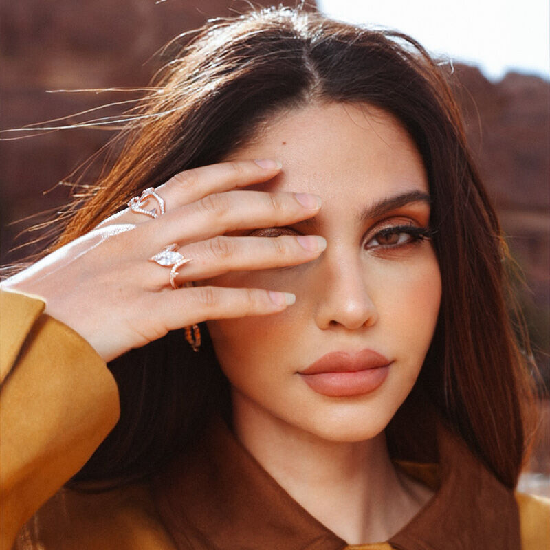 Jeulia x Leyla Thorn Bush Women Rose Gold Ring Set