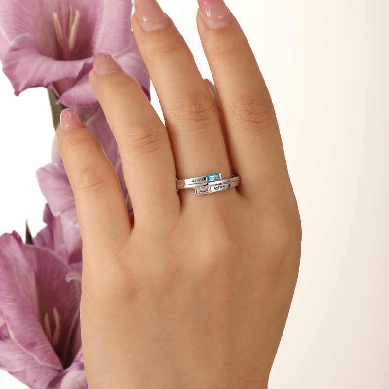 Jeulia Anillo Dos Piedras de Nacimiento con Nombre Grabado Personalizado