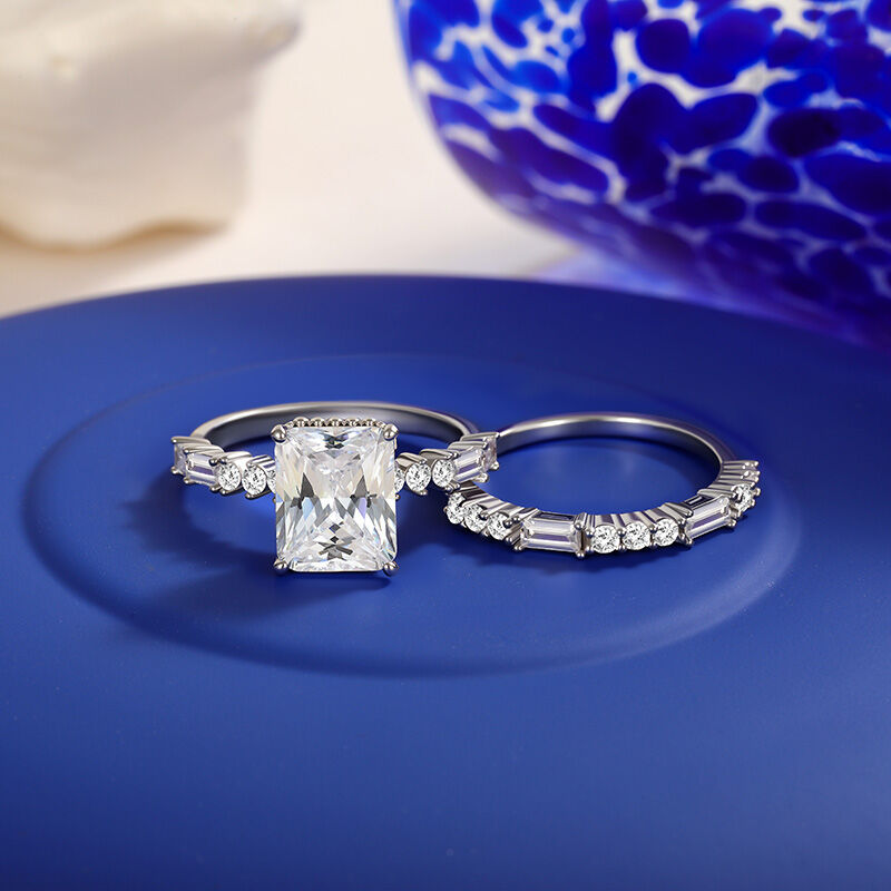 Jeulia Radiant Cut Hidden Halo Engagement Ring Set