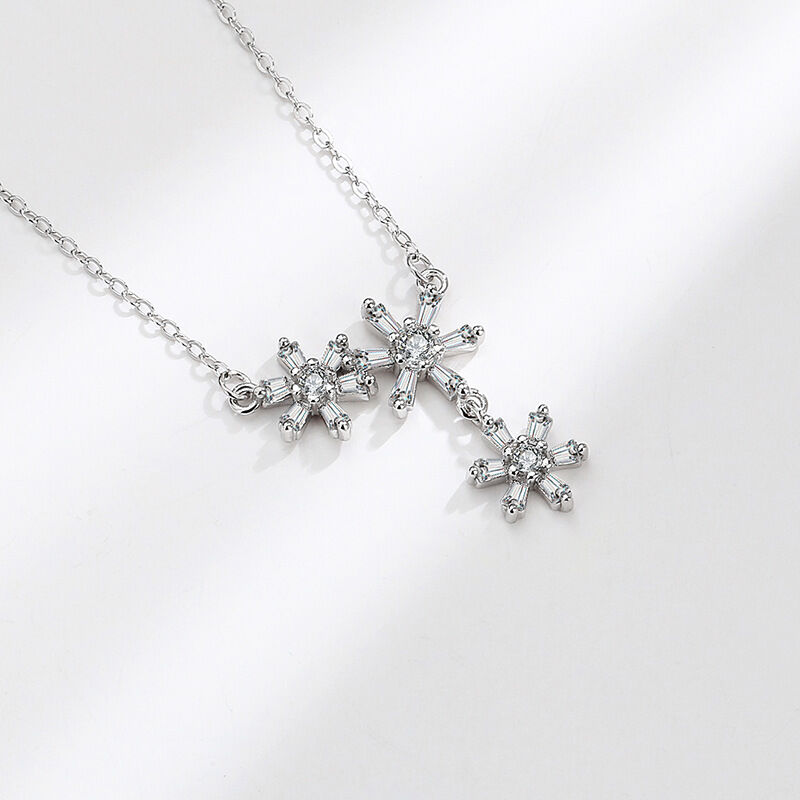 Jeulia "Dancing in the Breeze" Flower Sterling Silver Necklace