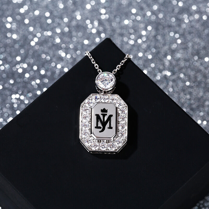 Jeulia "The King of Pop Music" Commemorative Sterling Silver Necklace