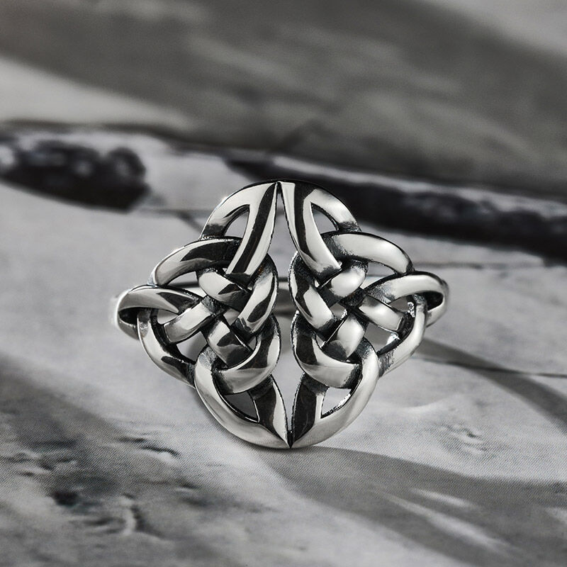 Jeulia "Celtic Knot" Sterling Silver Ring