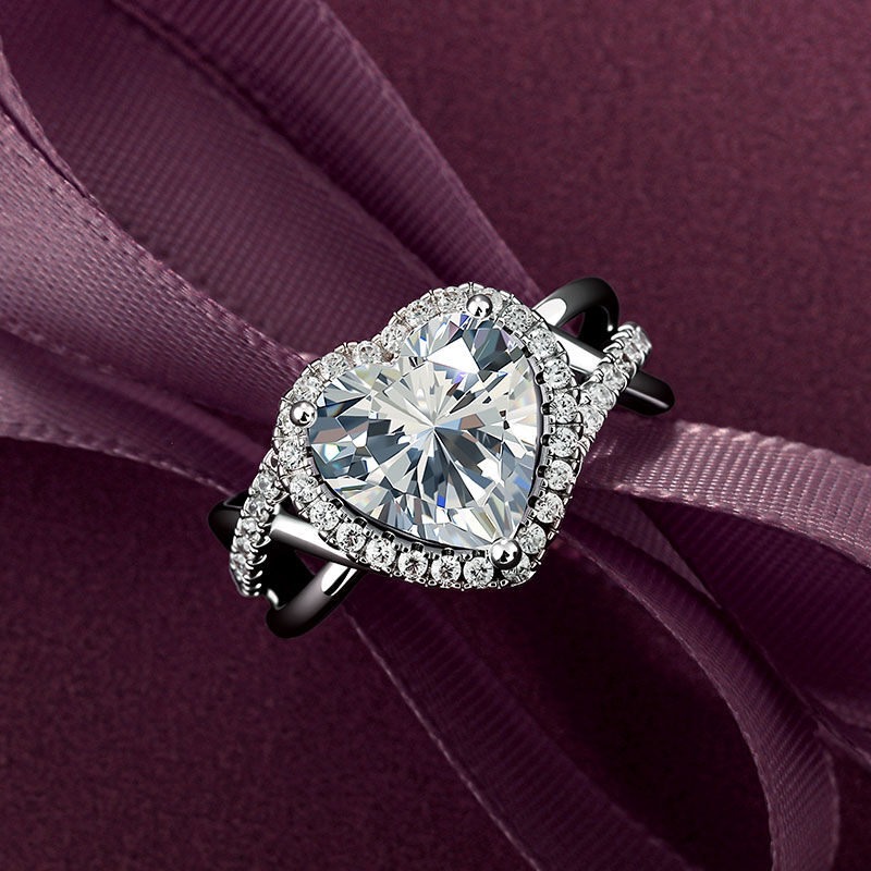 Jeulia Anillo de Compromiso Halo Corazón Trenzado de Plata de Ley