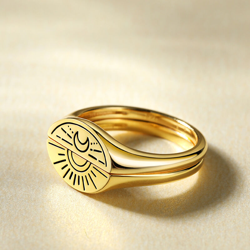 Jeulia Sun and Moon Signet Sterling Silver Ring Set