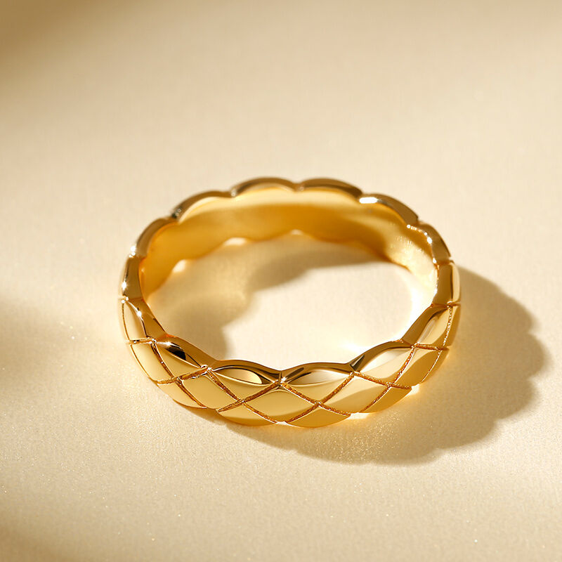 جوليا خاتم رجالي "الوعد الأبدي" من الفضة الإسترليني بتصميم هندسي