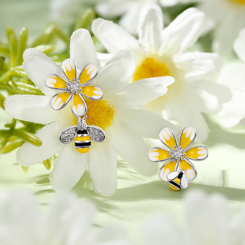 Jeulia Pendientes de colgante de abejas y flores en esmalte de plata de ley