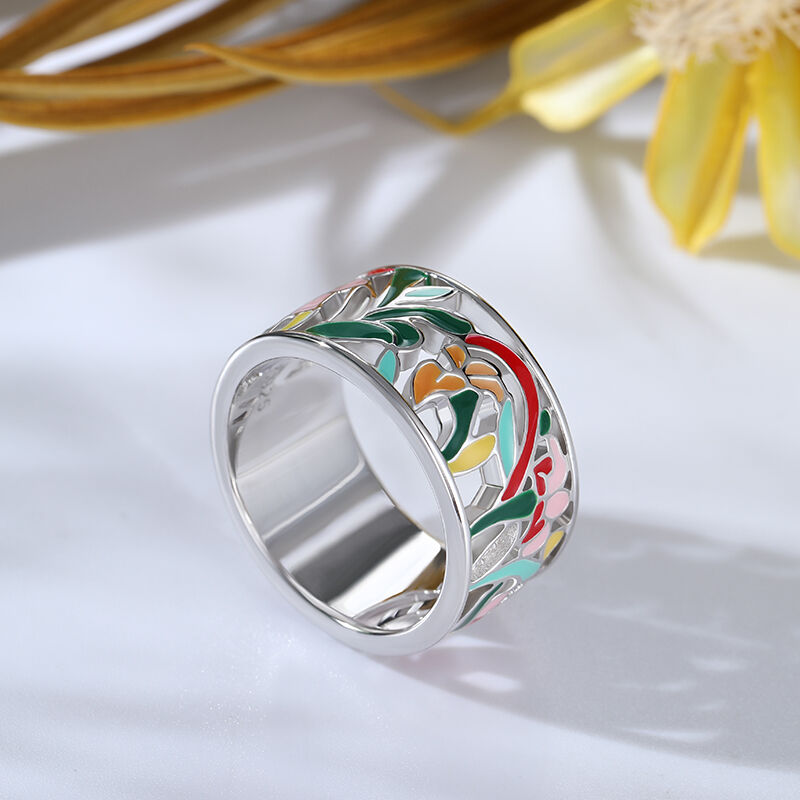 Jeulia "Floral Fantasy" Flower and Leaf Enamel Sterling Silver Women's Band