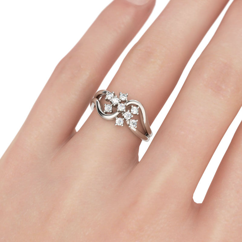 Jeulia Floral Split Shank Round Cut Sterling Silver Ring
