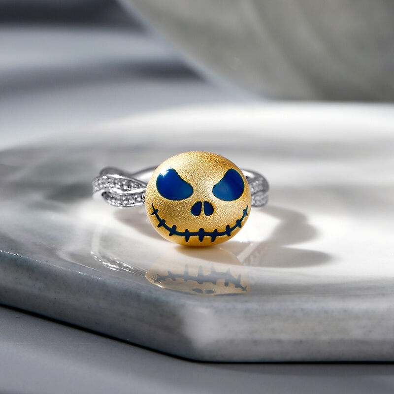 Jeulia "King of Night" Skull Design Luminous Sterling Silver Rotating Ring