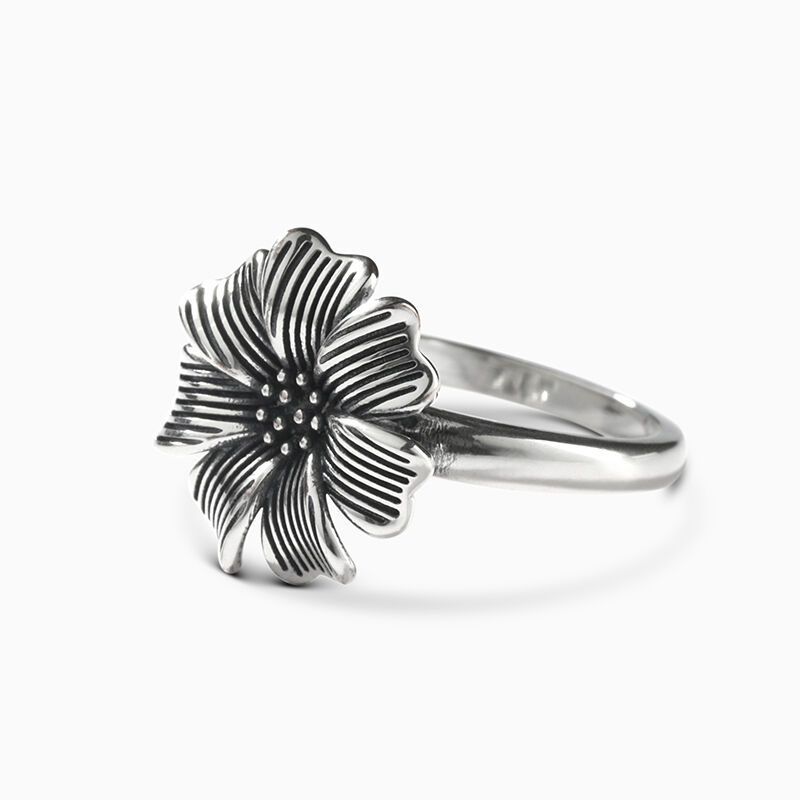 Jeulia "Cherry Blossom" Flower Sterling Silver Ring