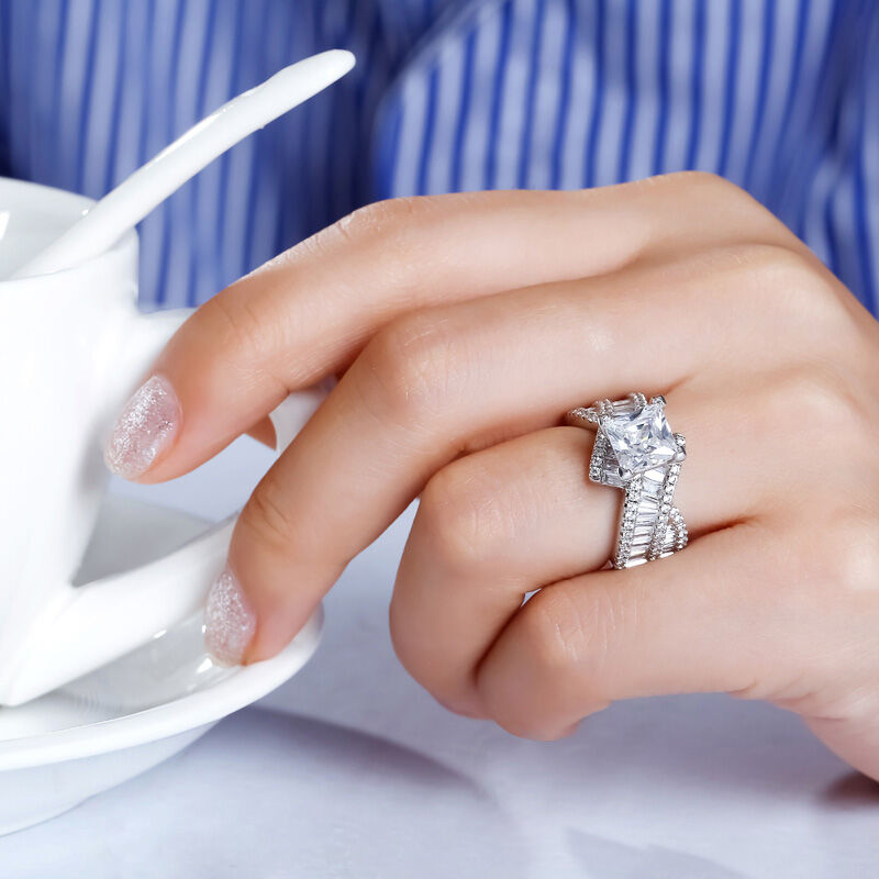 Jeulia Anillo De Talla Princesa Vintage En Plata De Ley