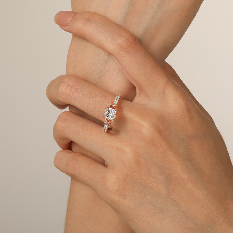 Jeulia Custom Infinity Round Engagement Ring for Women