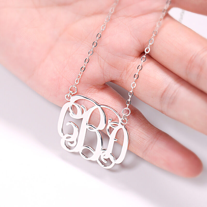 Jeulia Classic Sterling Silver Monogram Necklace