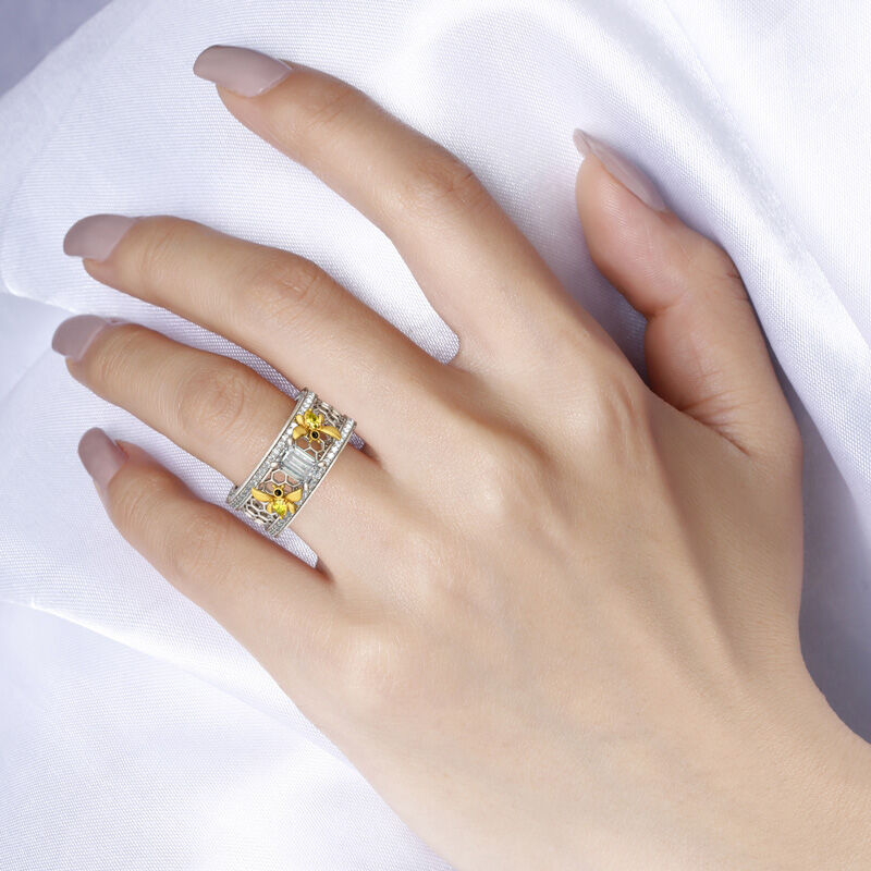 Jeulia Two Bee Emerald Cut Sterling Silver Ring