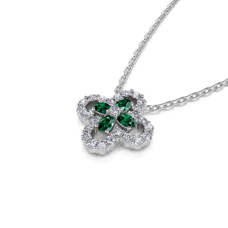 Jeulia "Lucky Day" Emerald Four Leaf Clover Sterling Silver Necklace