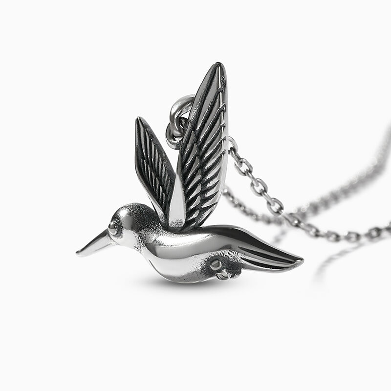 Jeulia Collar de plata de ley con un colibrí en vuelo