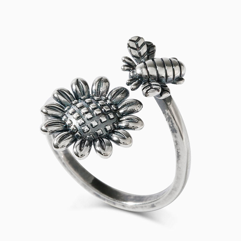 Jeulia "Sunflower and Bee" Sterling Silver Ring