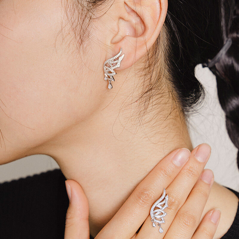 Jeulia Orecchini con Design Ala di Farfalla in Argento Sterling