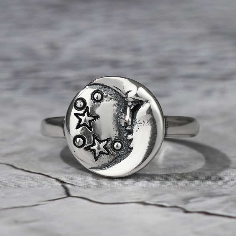 Jeulia "Moon and Stars" Sterling Silver Ring