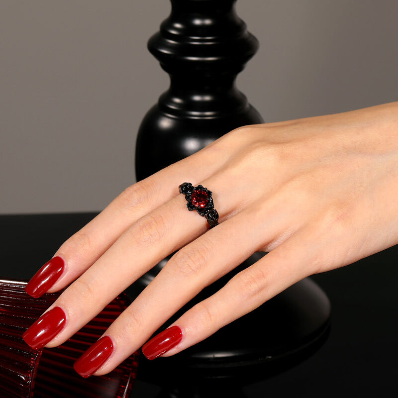 Jeulia Anillo Gótico Floral Negro Corte Redondo de Plata de Ley